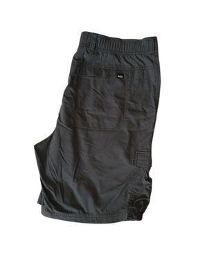 REI Co-op Sahara Cargo Grey Shorts 38/ Mens